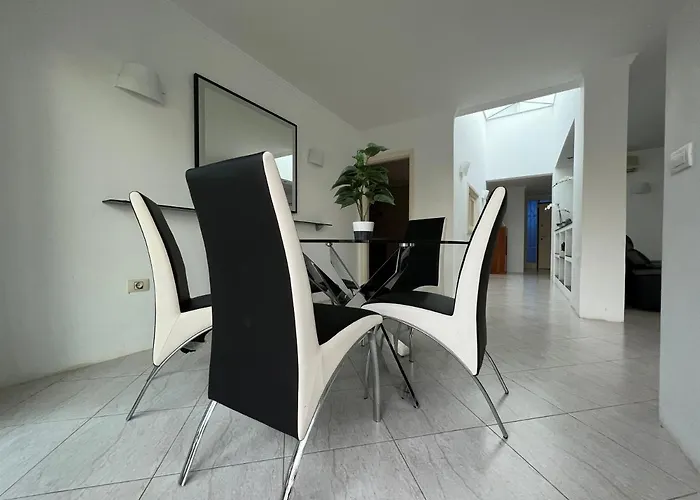 The Great Escape Адехе