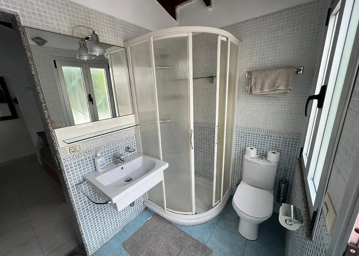 The Great Escape Вілла Адехе