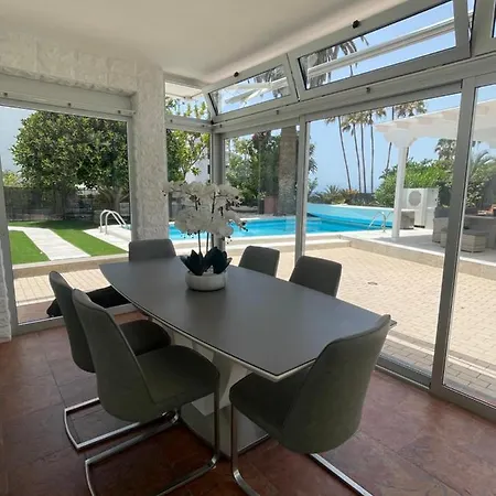 The Great Escape Vila Costa Adeje (Tenerife)